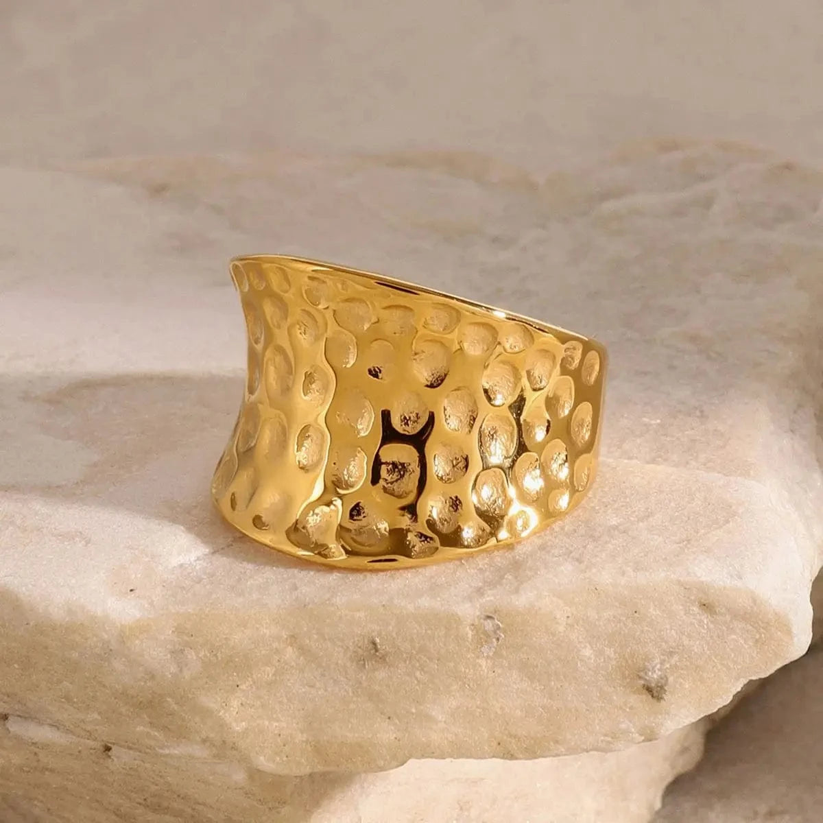 7 / minimalist / R2441 R2441 Designer 18K Gold Plated Stainless Steel Exaggerated Concave Design Bold Wide Hammered Rings