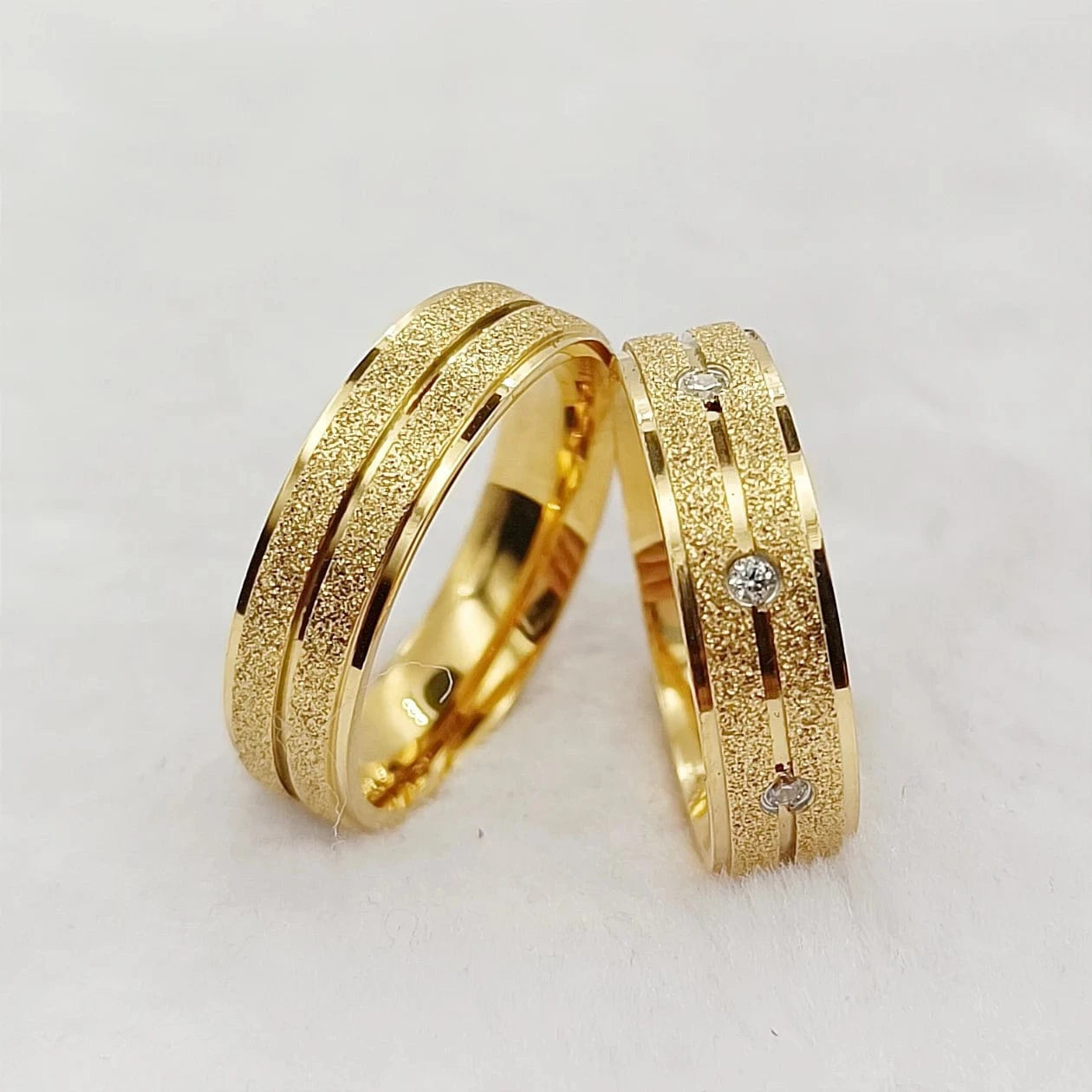 8 / women Ring USA size 8 / PV1954 2024 New High Quality Finger Ring Jewelry Designer Gold Plated 5A Cz Diamond Wedding Rings Bridal Couples Woman