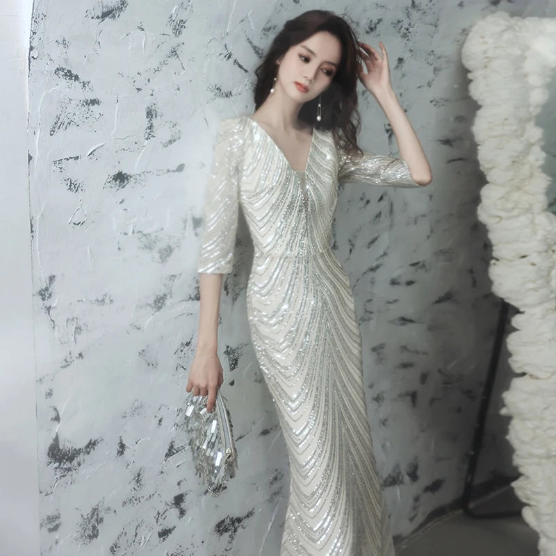 Customized FU93 Evening Dress Elegatn V-neck Evening Dresses For Women Plus Size Robe De Soiree 2021 Sequins Formal Gowns