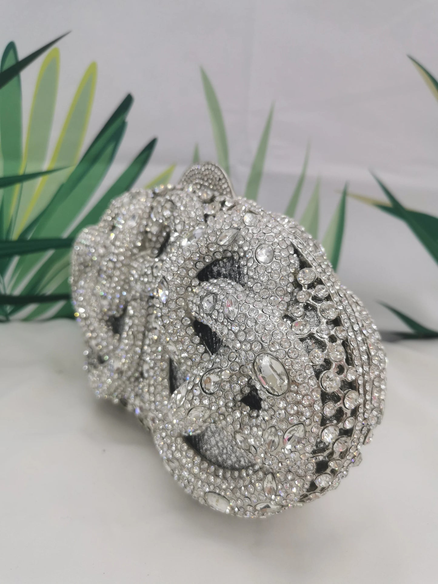 Lady Hot pink/Green/Silver Rhinestone Bags Luxury Fashion Female Diamond Crystal Clutch Elegant Gold Metal Wedding Dinner Purses