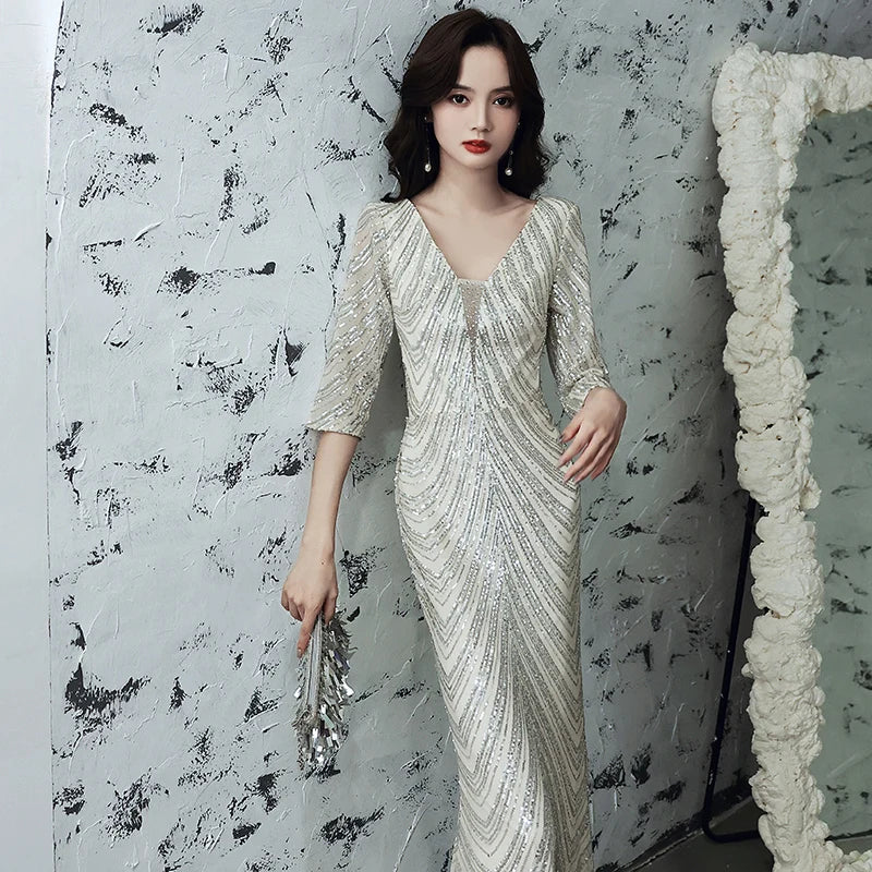 Customized FU93 Evening Dress Elegatn V-neck Evening Dresses For Women Plus Size Robe De Soiree 2021 Sequins Formal Gowns