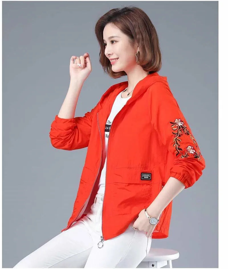 Spring Thin Short Mom Jacket Women 2025 New Breathable Sun Protection Clothing Femme Middle-Aged Mom Summer Sun Protection Shirt