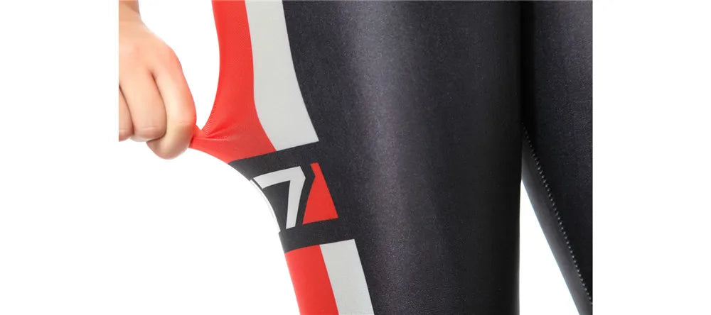 FCCEXIO Classic Color Red and White Striped 3d Pinted Leggings for Women Girls Seamless Slim Stretch High Waist Fitness Leggins
