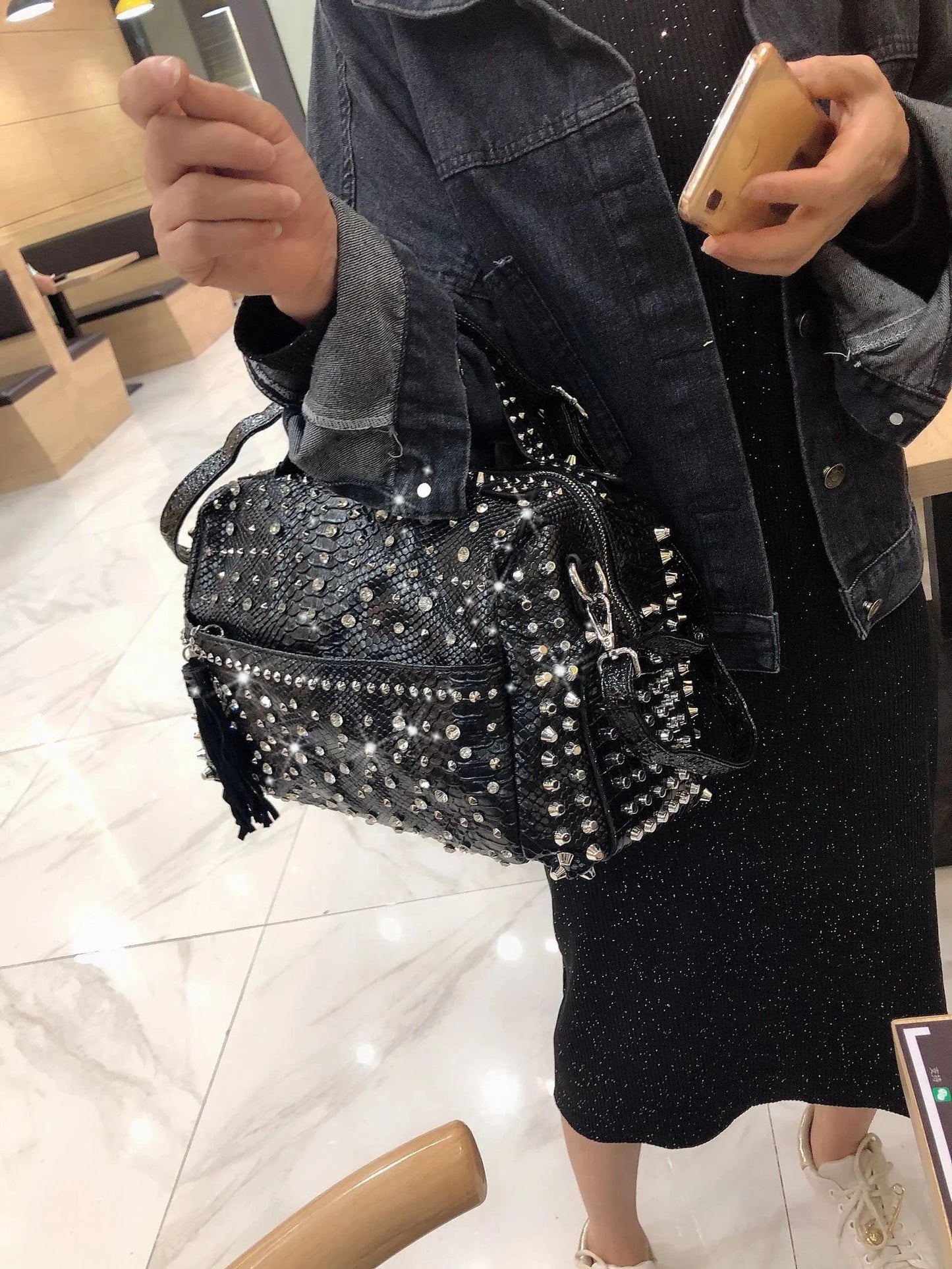 New Trend Handbags Personality Fashion Retro Leopard Rhinestone Handbag Rivet Shoulder Bag Ladies Casual Handbag Messenger Bag