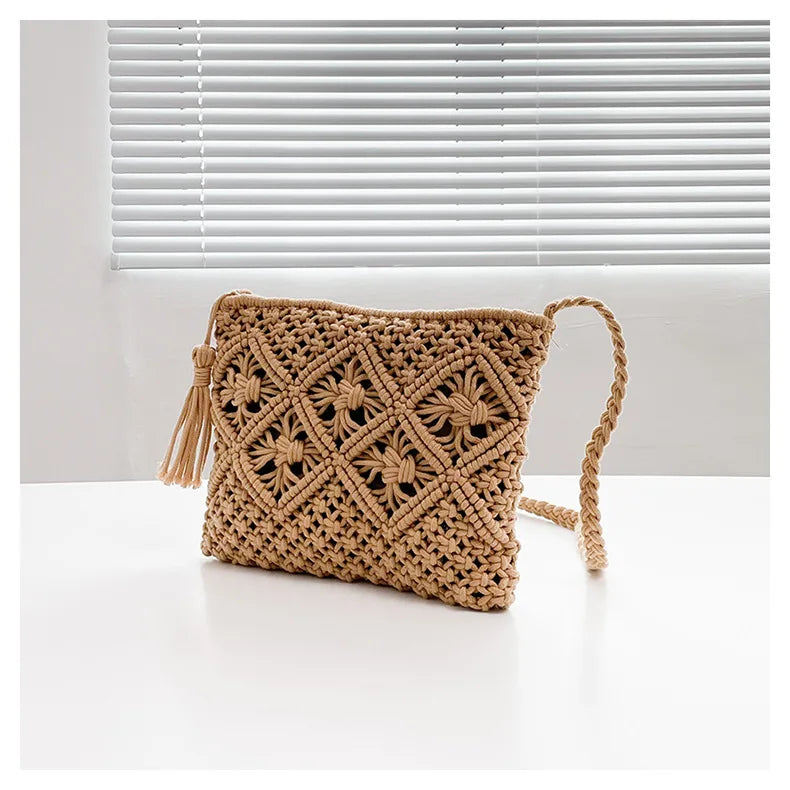 Women's Bohemian Style Handmade Woven Tassel Causal Cotton Crochet Clutch Bags Woven Straw Bag Purse Handbags Summer Beach Bag