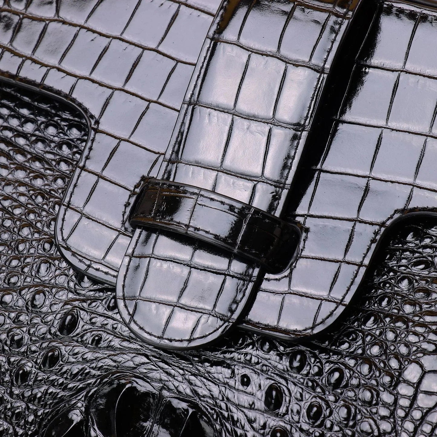 2025 New Luxury Trendy High Quality Crocodile Pattern Shoulder Bag for Women, Large Capacity Fashionable Handbag