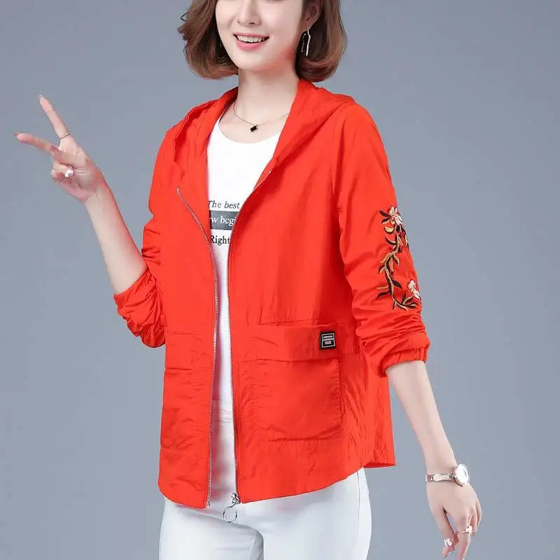 Spring Thin Short Mom Jacket Women 2025 New Breathable Sun Protection Clothing Femme Middle-Aged Mom Summer Sun Protection Shirt