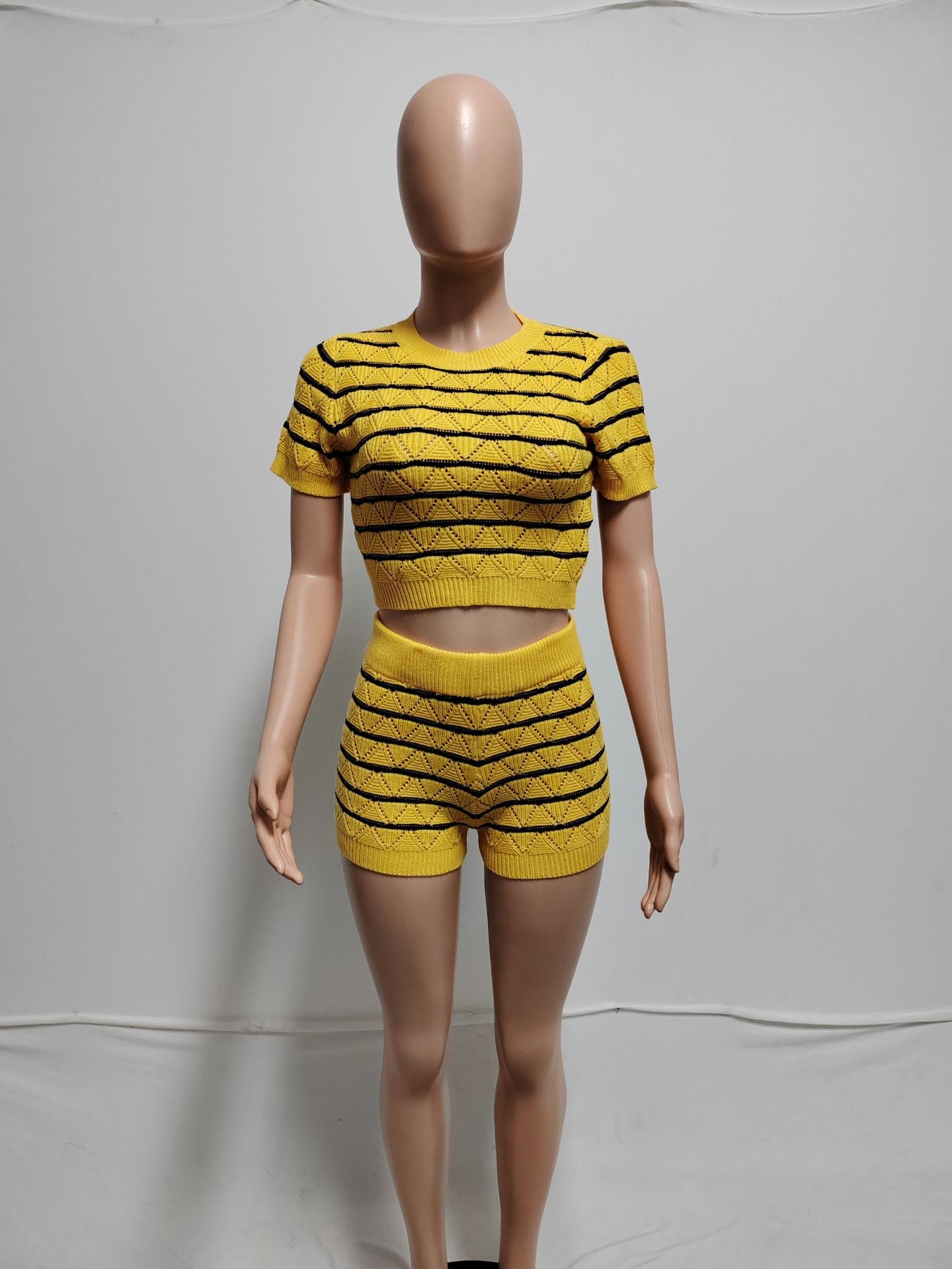 CM.YAYA Women's Set Short Sleeve Top and Shorts 2024 Summer Two 2 Piece Set Outfit Striped Knitted Ribbon Beach Tracksuit