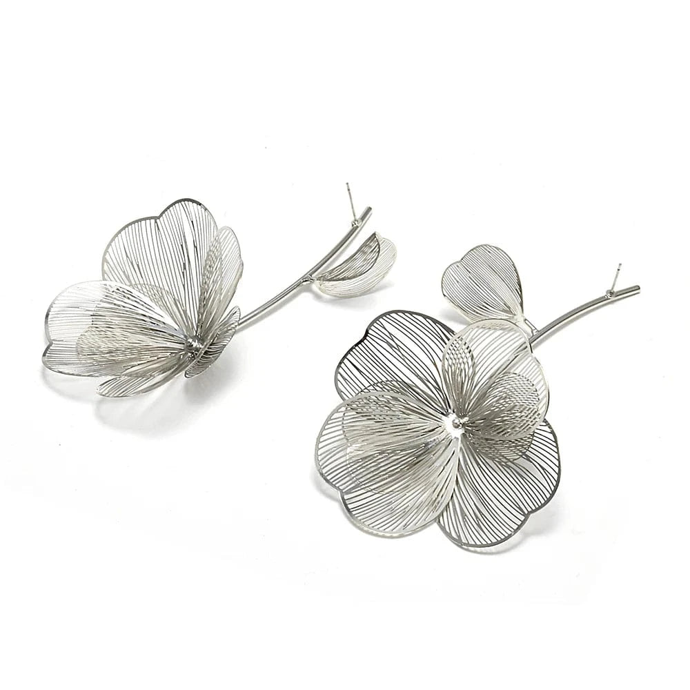 Elegant Flower Earrings Metal Hollow Petal Piercing Earrings Wholesale Popular Women's Accessories Trendy Drop Earrings Jewelry