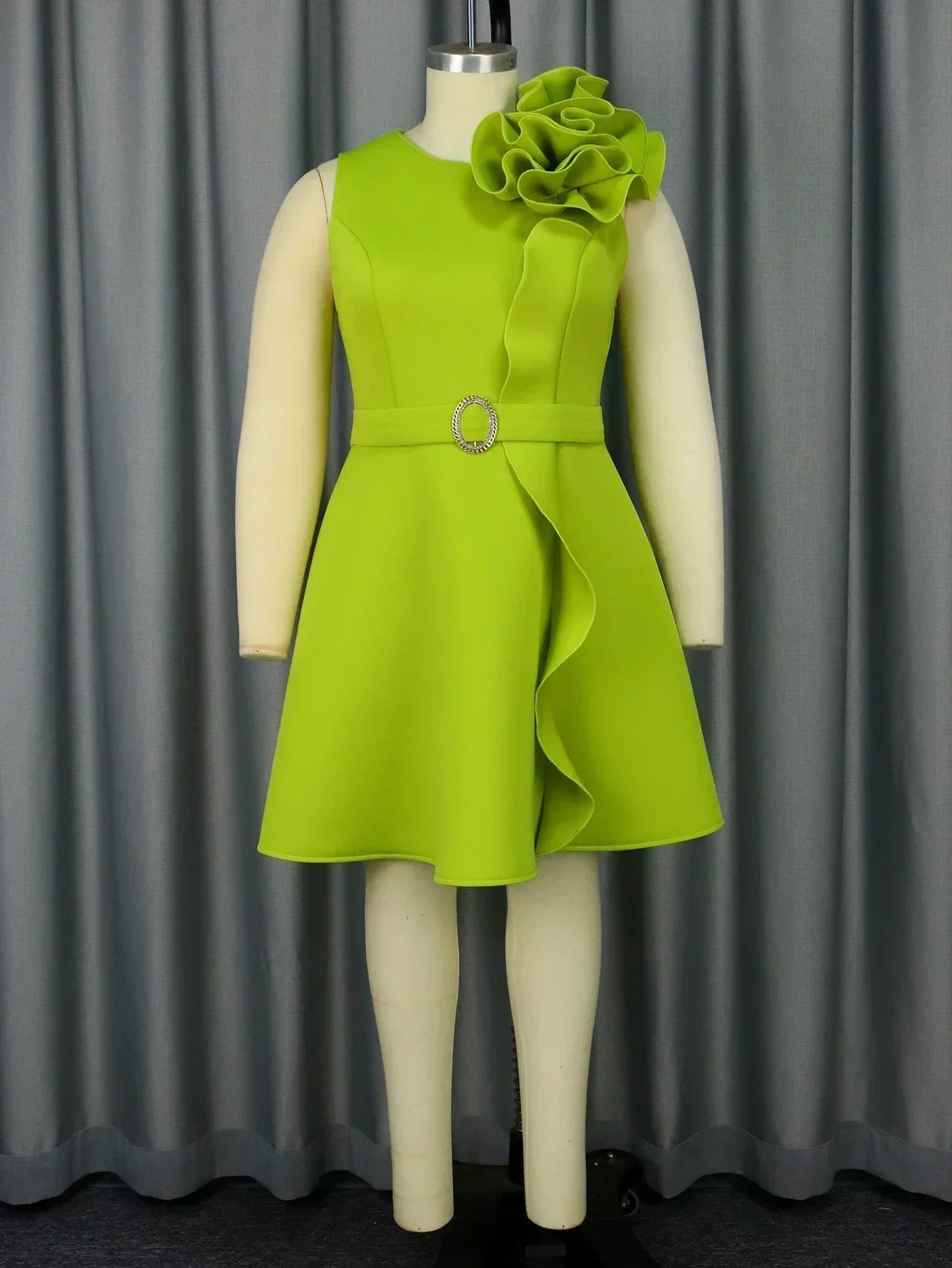 2025 New Women Sweet and Cute Green Party Evening Dress 3D Flower Sleeveless Knee Length Elegant Cocktail Celebration Robe