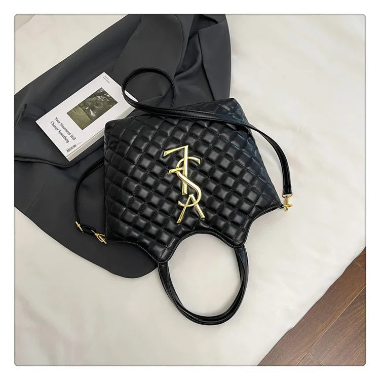 2025 Spring New Style Large Women's Bags, Letter-patterned Large-capacity Tote Bags, Underarm Bags, Fashionable and Versatile
