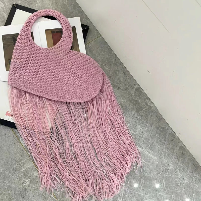 Creative Love Woven Underarm Bag Bohemian Tassel Fashion Design Large Capacity Handheld Beach Bag Hand-woven Tassel Women's Bag