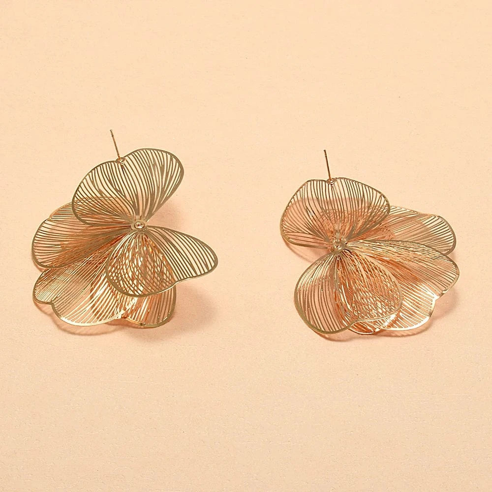 Elegant Flower Earrings Metal Hollow Petal Piercing Earrings Wholesale Popular Women's Accessories Trendy Drop Earrings Jewelry