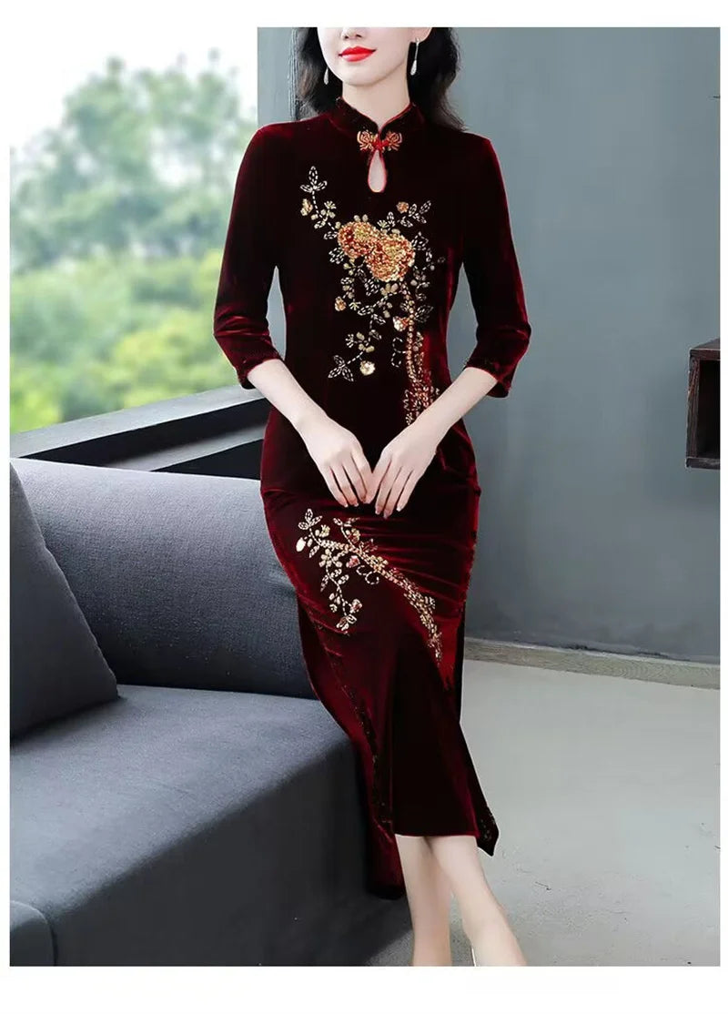 Spring Autumn Women New Embroidered Gold Velvet Cheongsam High-end Temperament Fashionable Wedding Dress Slim Bag Hip Slit Skirt