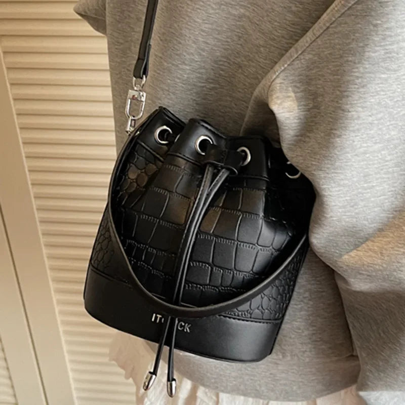2025 New Trendy Women's Drawstring Tote Bag - Vintage Stone Texture Crossbody Satchel with Retro Minimalist Design