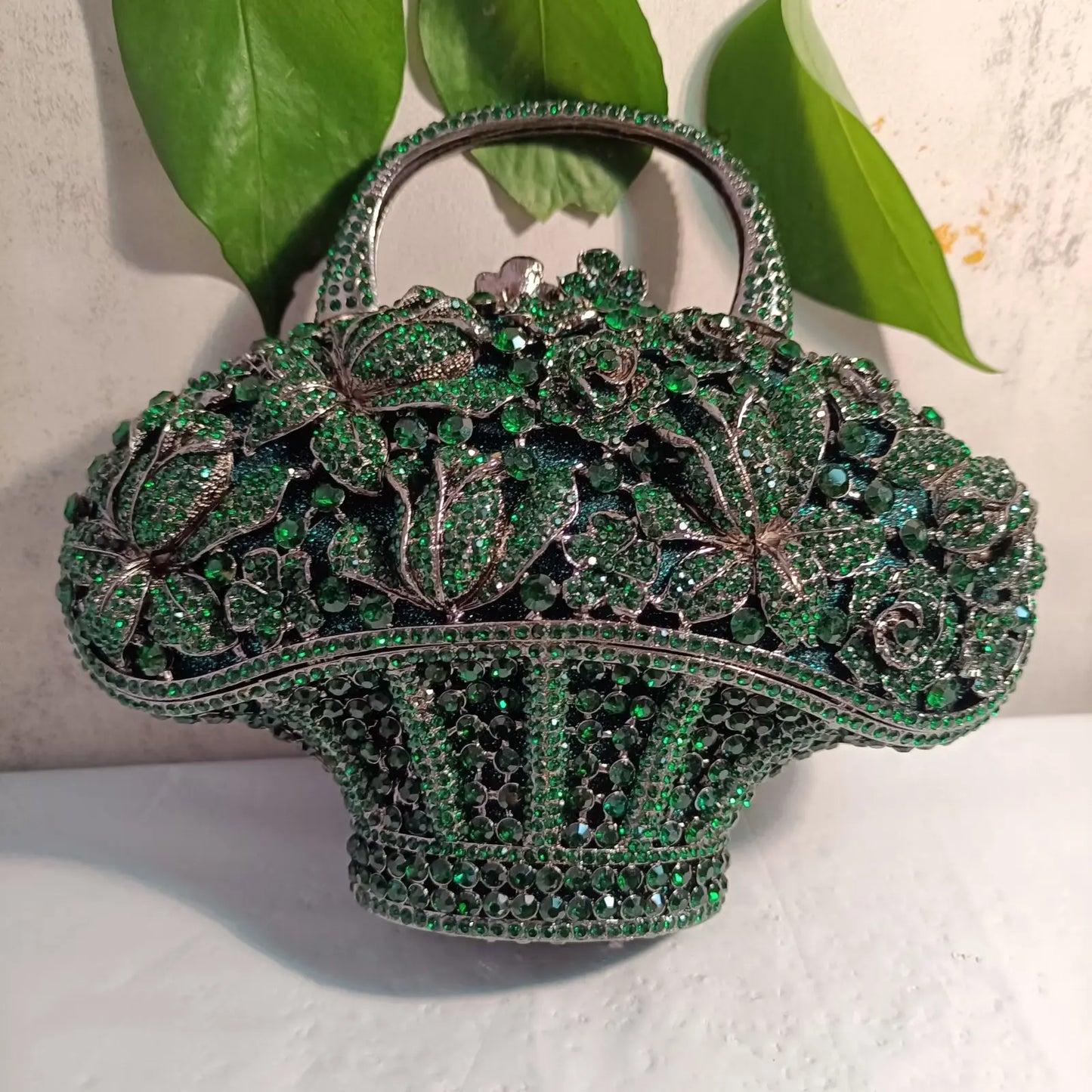 Elegant Jade Green Women Big Stones Evening Bags Crystal Metal Clutches Bags Green Wedding Party Minaudiere Purses and Handbags
