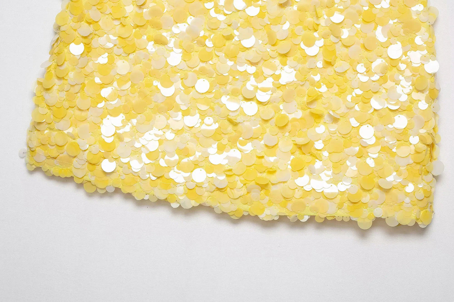 TRAFZA 2025 Spring Summer Sexy Butter Yellow Women Skirts Fashion Streetwear Beading Solid Straight Chic Ladies Mini Skirts