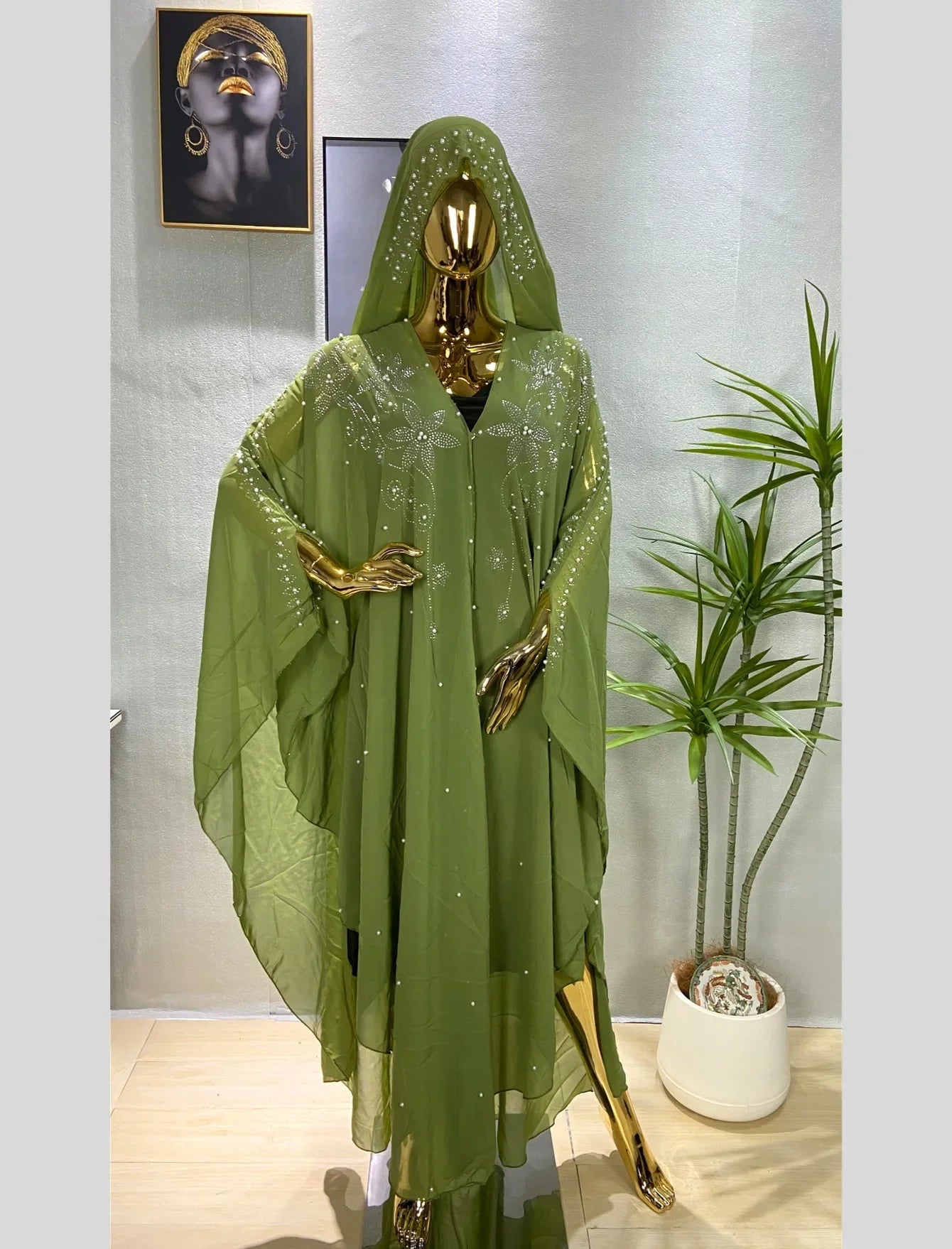 Middle East Africa Hot Muslim Long Robe Vintage Diamond Bead Shoulder Cover Hooded Cloak Dress Bat Sleeve Women's Dress New