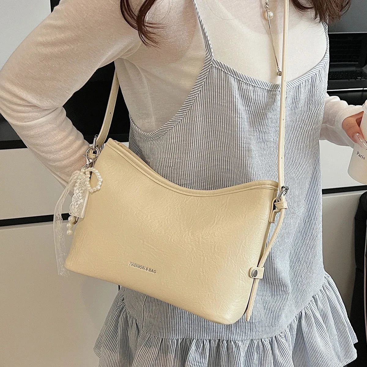 2025 New Women's Tote Bag - Large Capacity Crossbody Purse, Stylish Shoulder Bag for Work & Commute, Summer Office Essentials