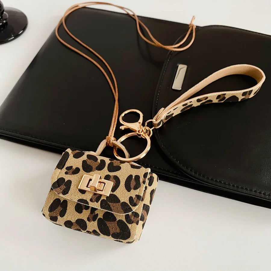 Vintage Leopard Print Pendant Necklace