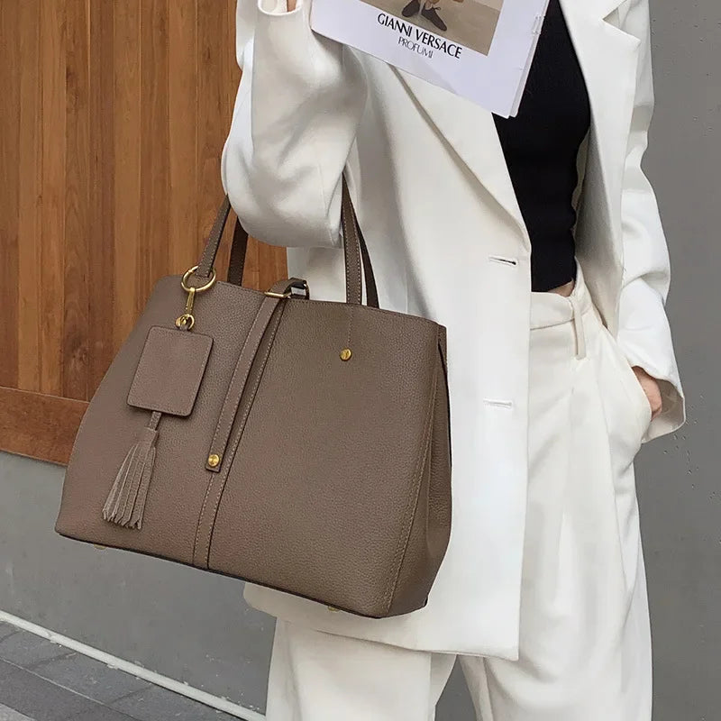 Female Soft Natural Cowhide Handbags Women Cow Genuine Leather Shoulder Bag Ladies Fashion Designer Luxury Retro Crossbody Bags