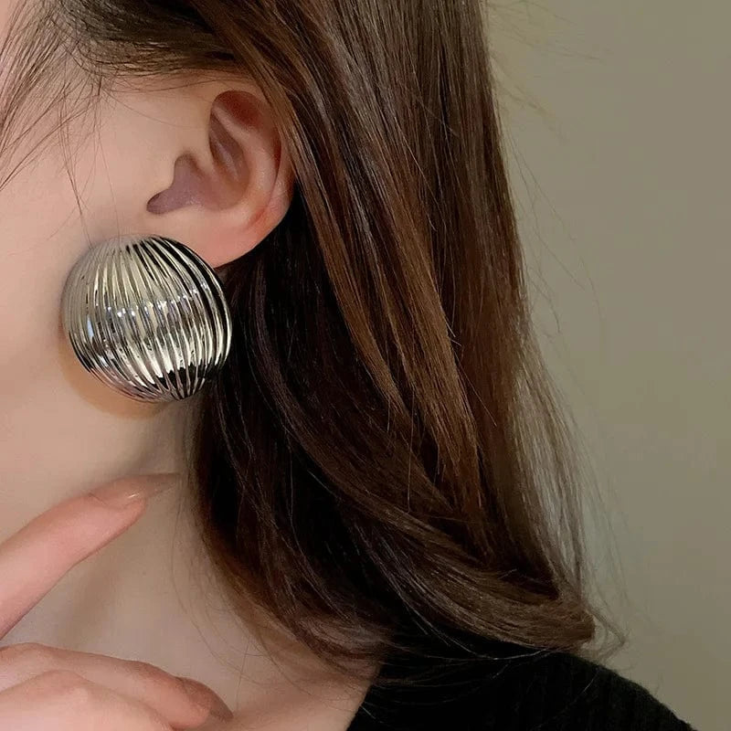 Metal Round Earrings Exaggerated Fashionable Style Geometric Jewelry Wholesale Girl