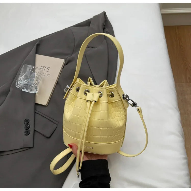 2025 New Trendy Women's Drawstring Tote Bag - Vintage Stone Texture Crossbody Satchel with Retro Minimalist Design