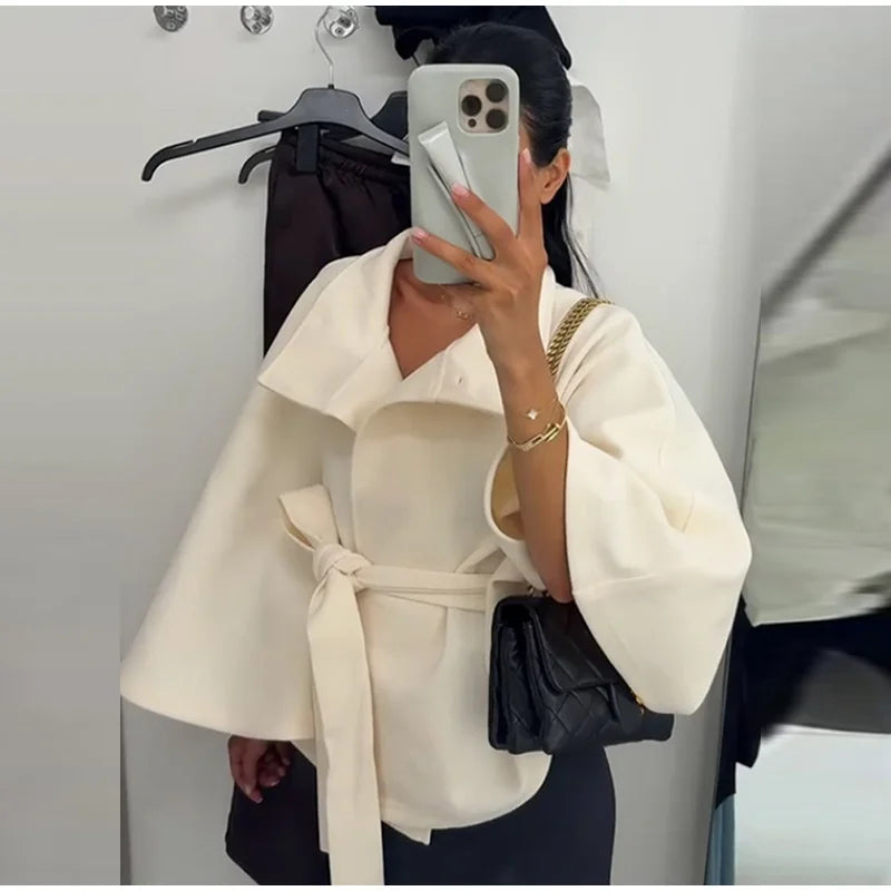 Womens Short Cape Coats For Women Belt Faux Wool Blends Coats Autumn Winter Solid Coats Elegant Cloak Jacket Ladies 2025