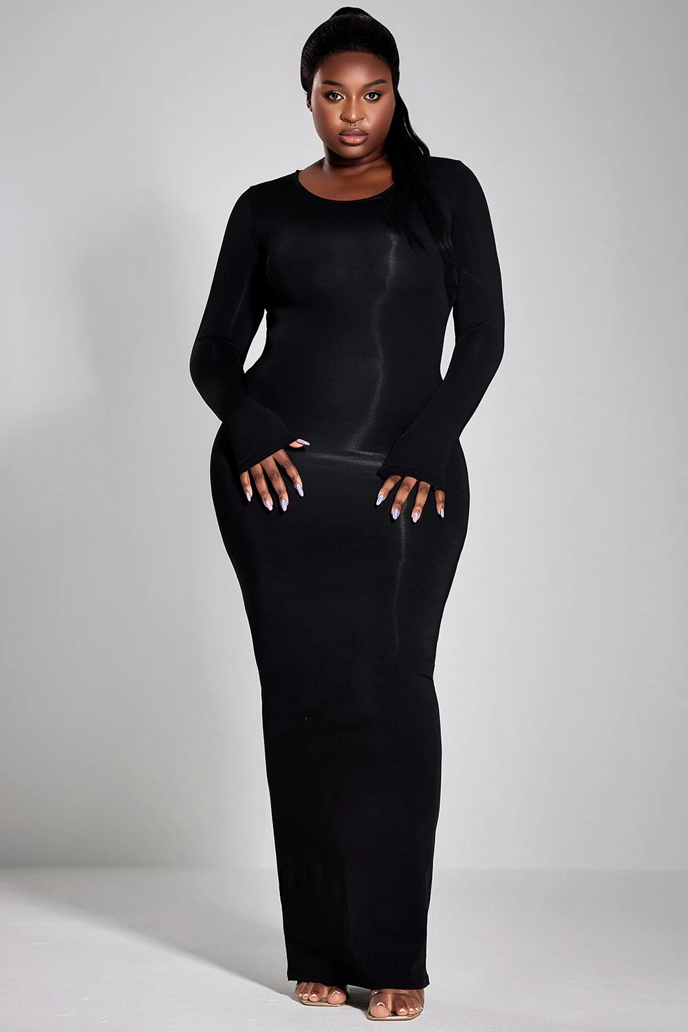 Plus Size Casual Dress Black Round-Neck Long Sleeve Knitted Maxi Dress
