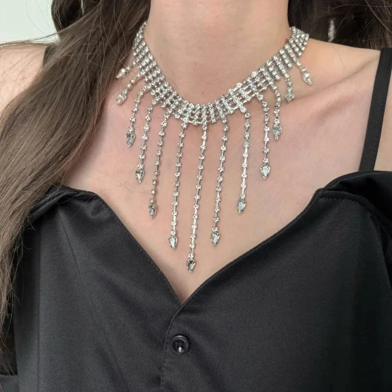 Luxury Crystal Exaggerated Water Droplet Tassel Necklace Women's Fashion Collarbone Chain