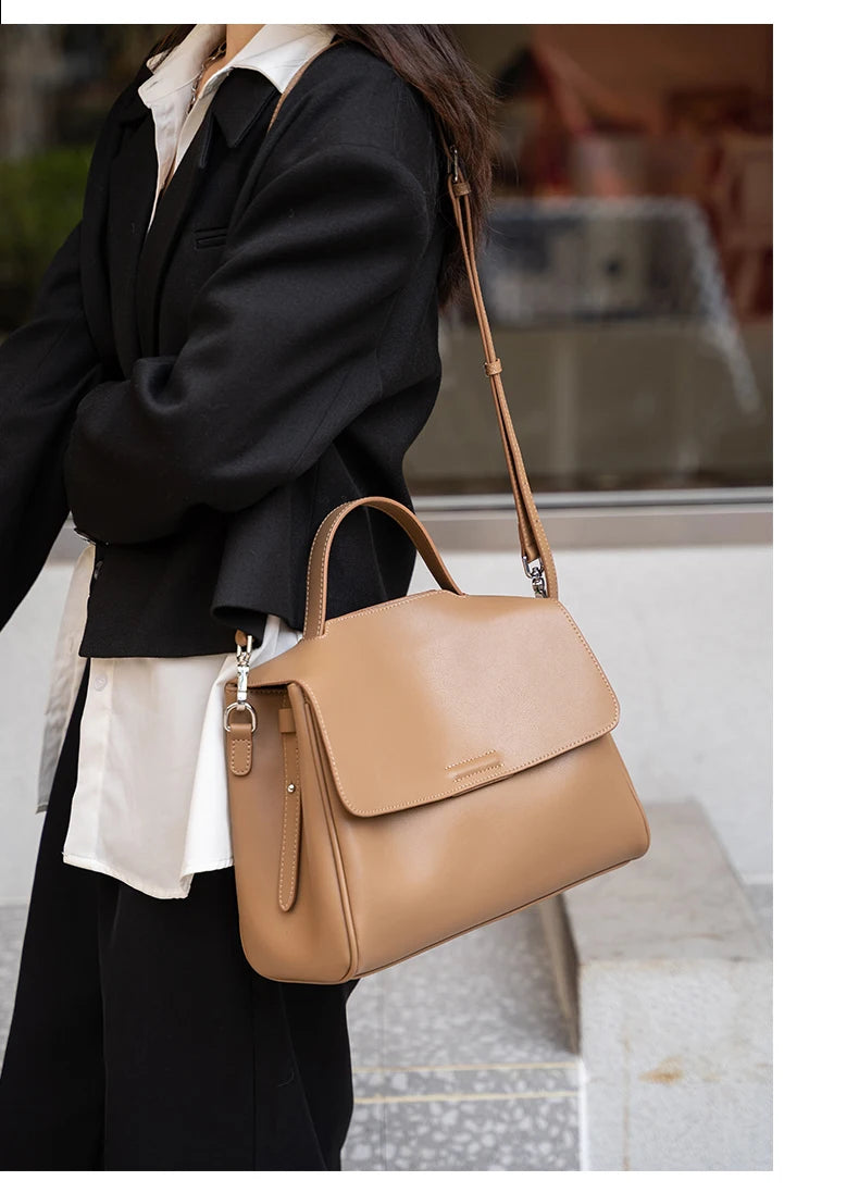 Women's Cowhide Genuine Leather Shoulder Bag Female Fashion Luxury Designer Handbags Ladies Commuting Large Capacity Bucket Bags