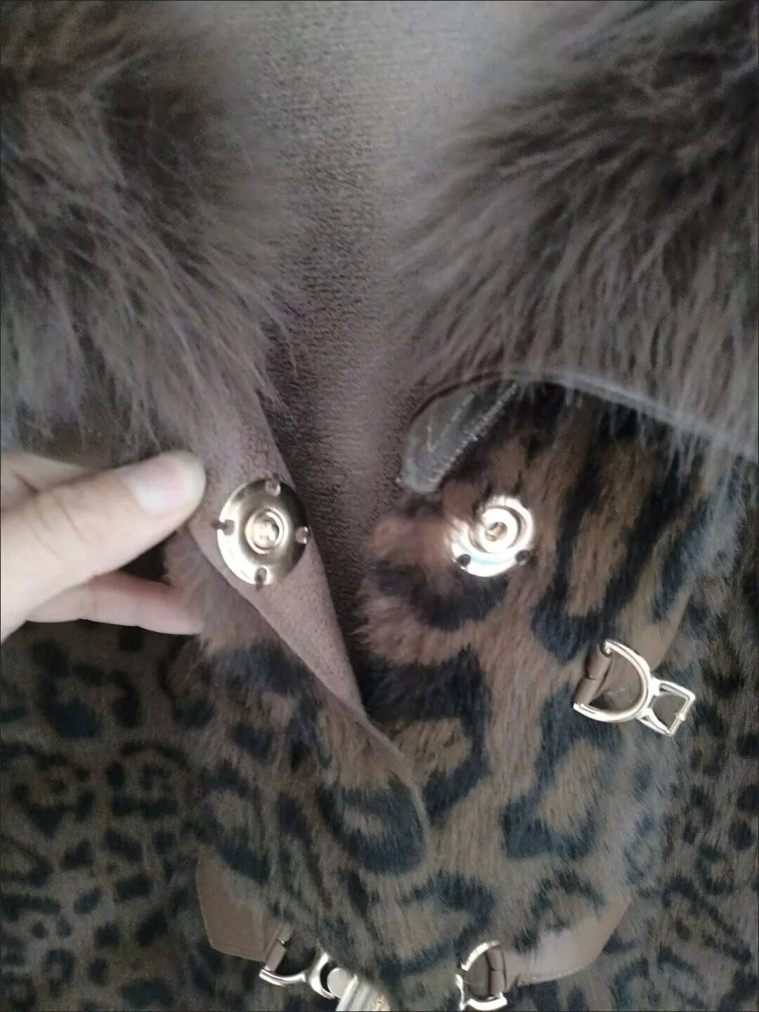High Quality 2025 Fashion Fur Collor Mink Fur Jacket New Short Fur Design Thick And Warm Leopard Print Coat Imitating Fur Coat