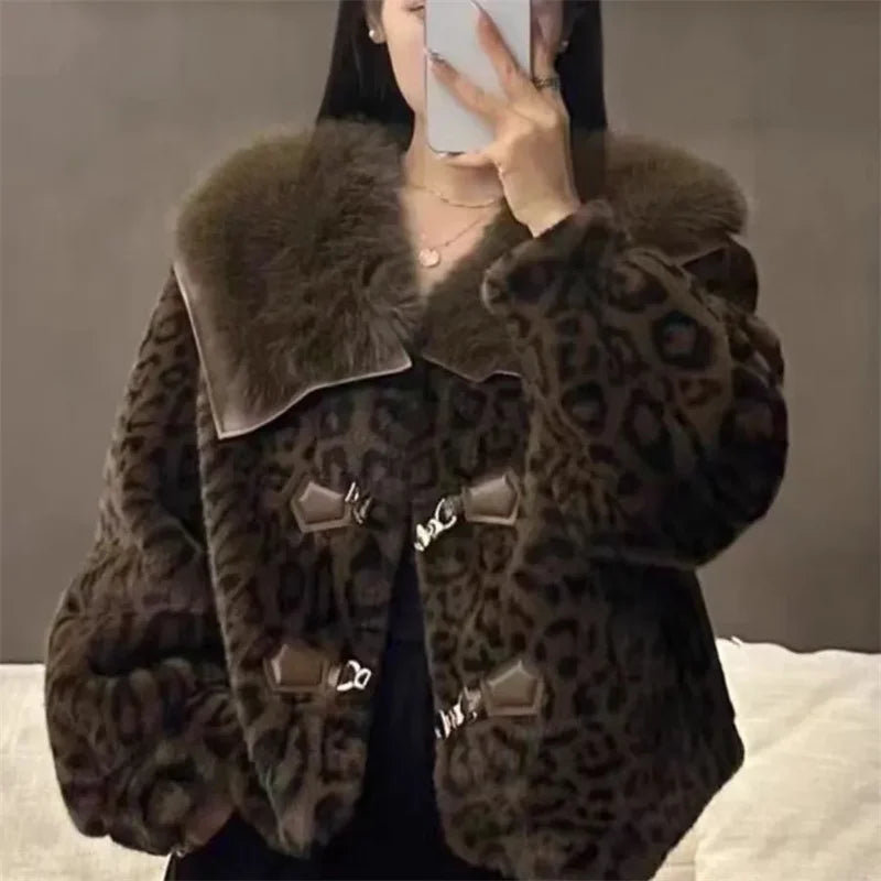 High Quality 2025 Fashion Fur Collor Mink Fur Jacket New Short Fur Design Thick And Warm Leopard Print Coat Imitating Fur Coat