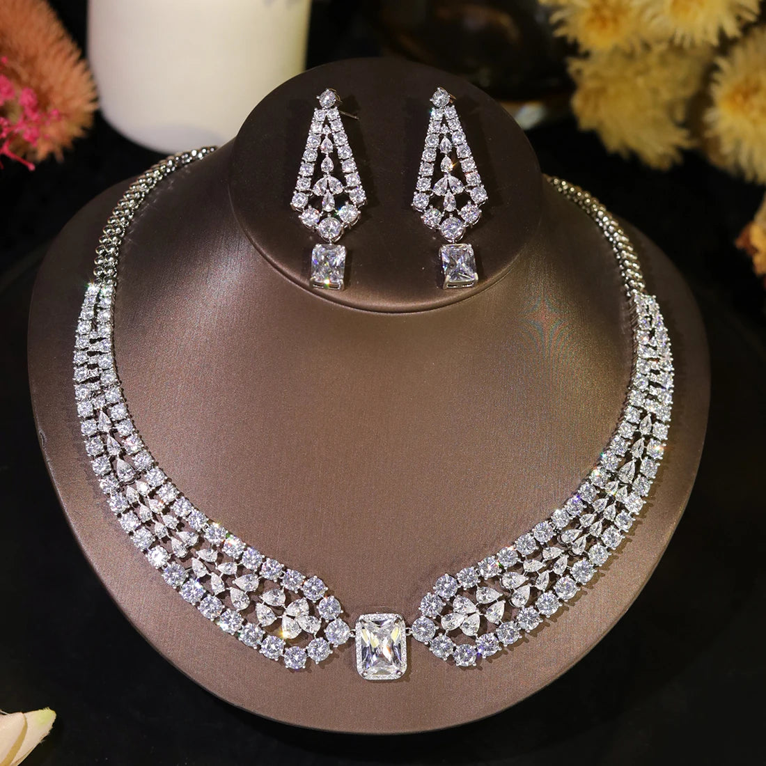 Red And White Crystal Necklace And Earrings Set For Women