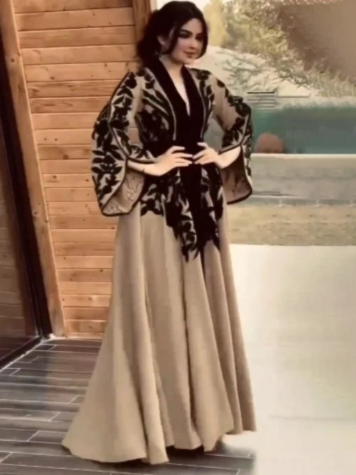 2025 New Spring Summer Muslim Robe Dress Fashion Flared Sleeves V-Neck Appliques Party Evening Maxi Dresses For Women