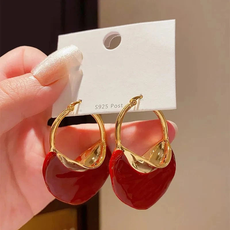 Ear Buckles Simple and Fashionable Design Elegant and Luxury Style Earrings for Women