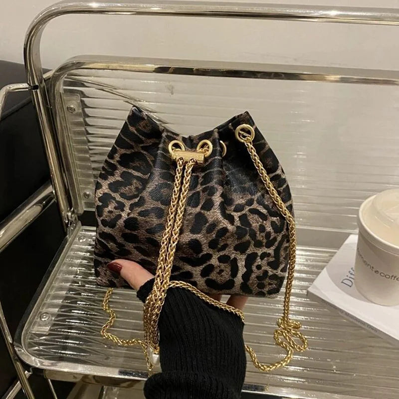 New Leopard Print Bag Fashion Cow Pattern Drawstring Bucket Bag Texture Brand Design Crossbody Bag Lady Versatile Storage Bag