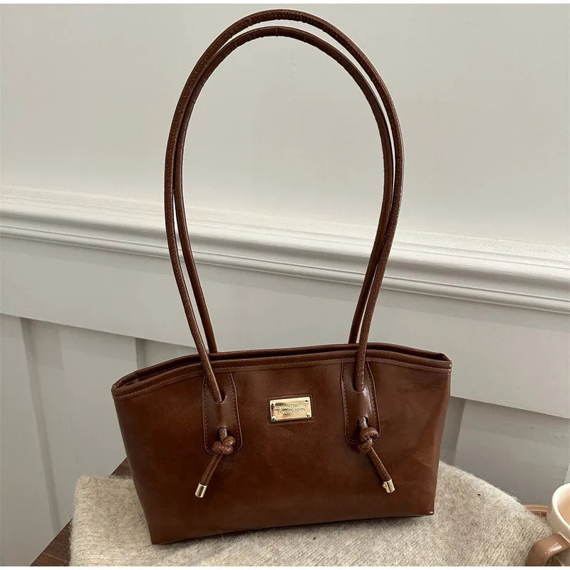 Retro French Women's Shoulder Bag Large Capacity Commuting Versatile Underarm Bag Simple Texture Solid Color Handbag Tote Bag