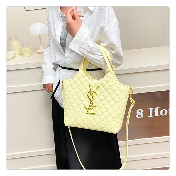 2025 Spring New Style Large Women's Bags, Letter-patterned Large-capacity Tote Bags, Underarm Bags, Fashionable and Versatile
