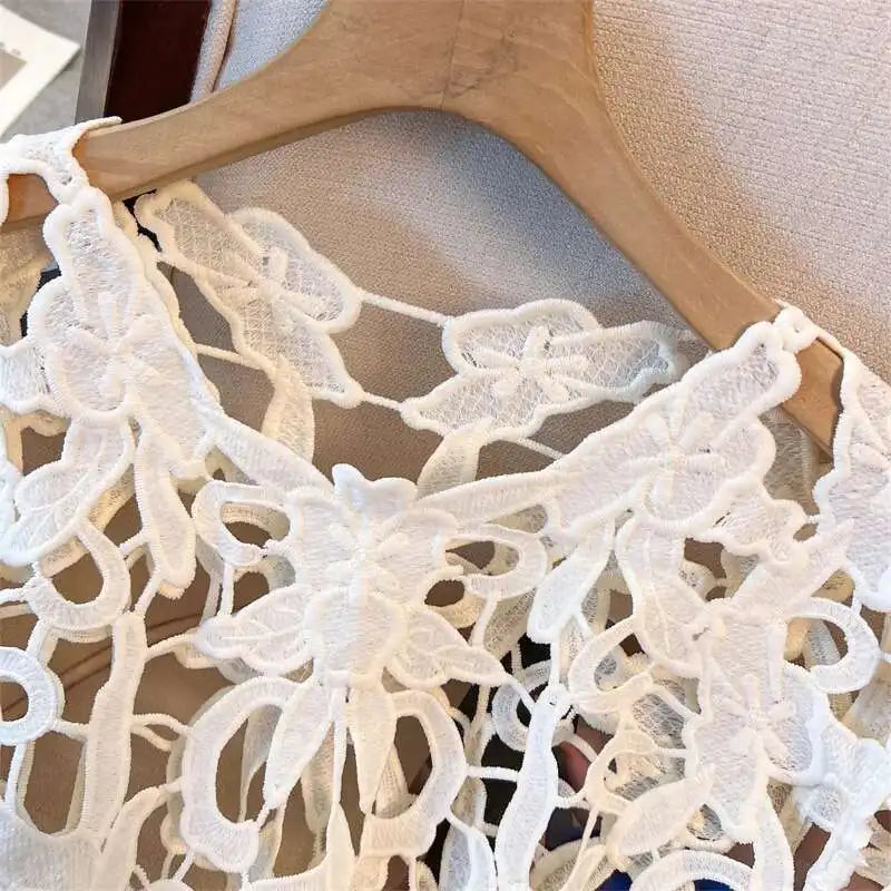 XFPV Solid Color Summer Sunscreen Tops For Women Round Neck Sleeves Hollow Out Design Clothing Female New Fashion 22D1493