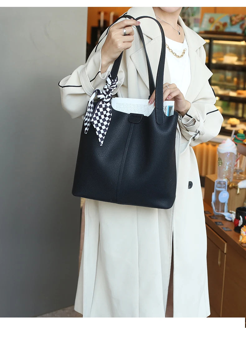 Genuine Leather Designer Luxury Bag Large Capacity Fashionable Casual Shoulder Bag Commuting work handbag for women office