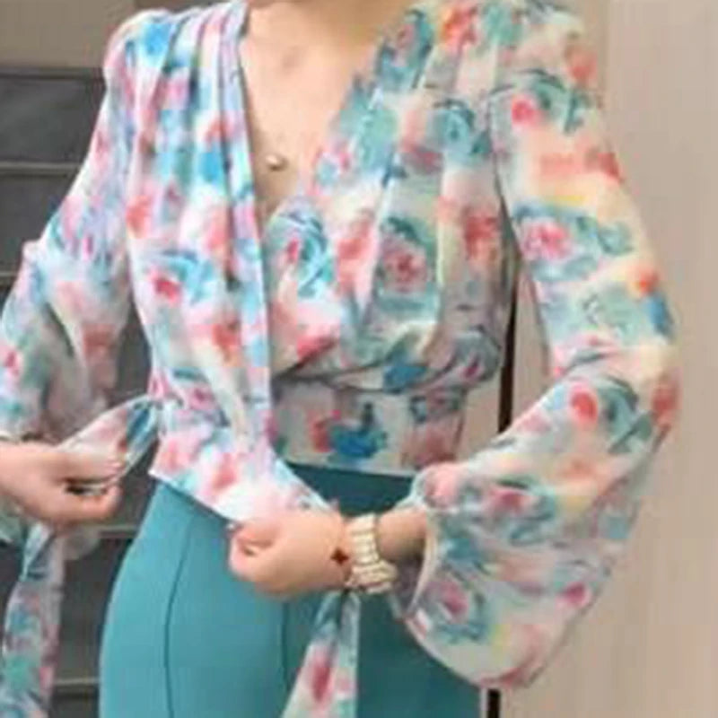 Two-piece dress women's summer 2024 new temperament casual fashion print sexy design cross tie floral shirt+fishtail skirt