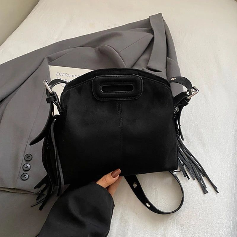 Luxury Tassel Lady Clutch With Adjust Shoulder Strap Large Capacity Shoulder Crossbody Bag Korean Fashion Versatile Dumpling Bag