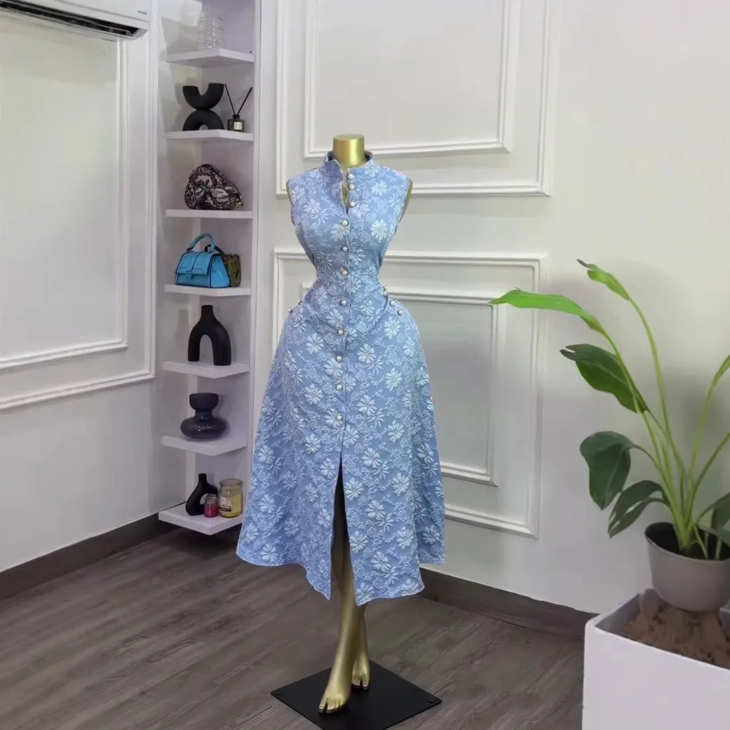 Elegant Sleeveless Stand Collar Midi Dress for Women