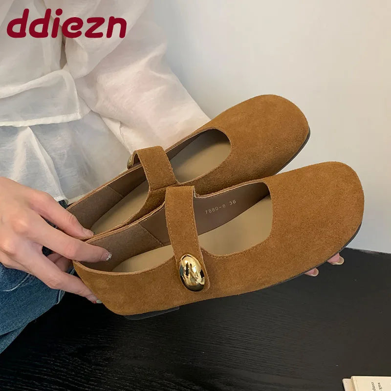 2025 New Fashion Metal Ladies Mary Janes Flats Shoes Casual Female Soft Footwear Shallow Women Flats Lolita Shoes