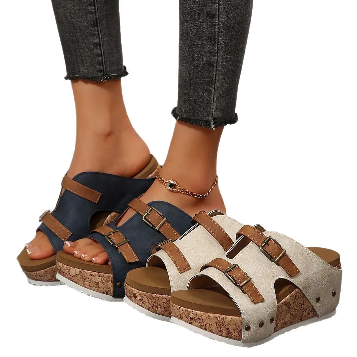 Large-sized thick-soled wedge heel flip-flops for women, Spring/Summer 2025 new belt-buckle open-toe sponge beach flip-flops