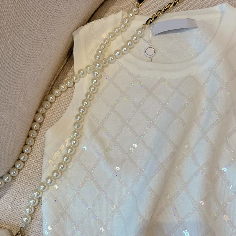 French round neck sequined halter top vest women's summer new fashion temperament white short joker casual sleeveless top.