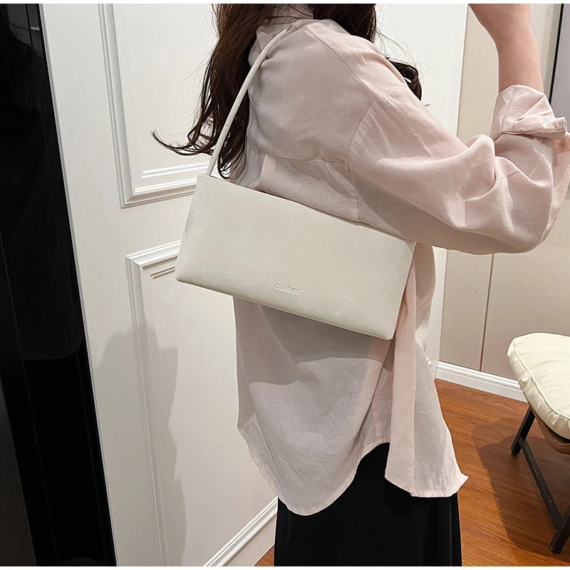 Retro Texture Design Underarm Bag Solid Color Simple Advanced Versatile Ladies Handbag Elegant Fashion Exquisite Shoulder Bag
