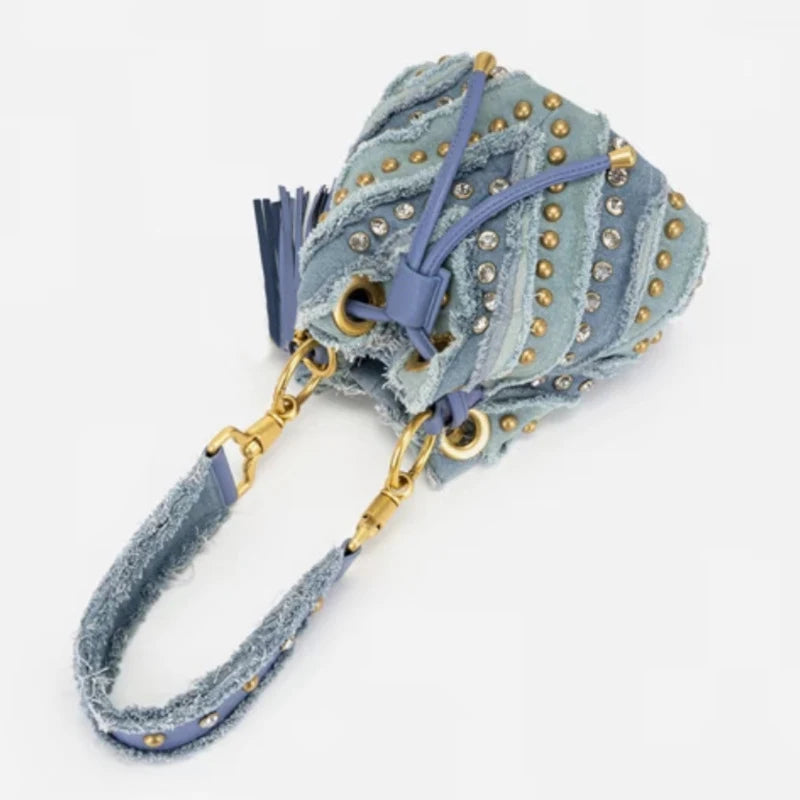 New Brand Fashion Handbag Retro Rivet Design Bucket Bag Versatile Commute Diamond Drawstring Lady Chain Shoulder Underarm Bag