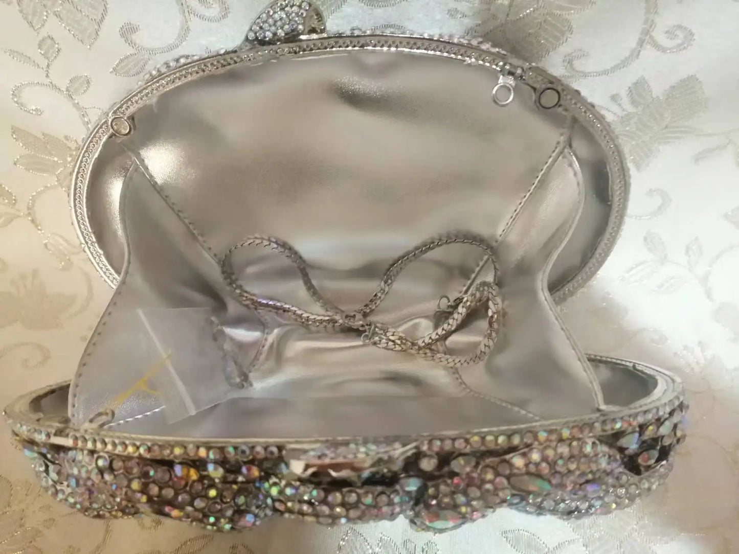 Lady Hot pink/Green/Silver Rhinestone Bags Luxury Fashion Female Diamond Crystal Clutch Elegant Gold Metal Wedding Dinner Purses